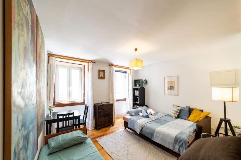 Ferienhaus Lx Townhouse Ideal For Big Groups Prime Location Trendy Street Lissabon